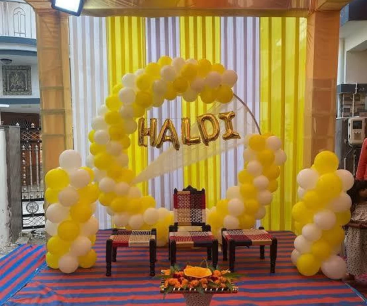 haldi-ceremony-balloon-decoration